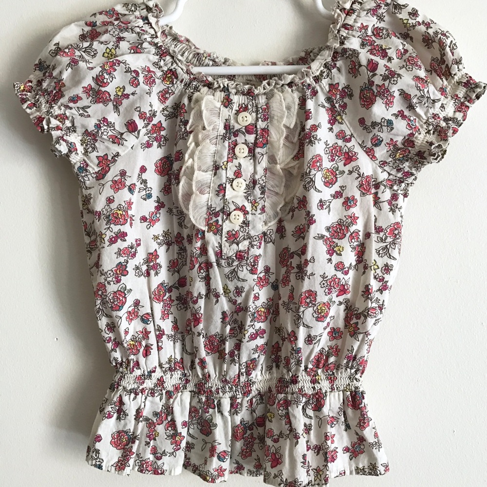 Arizona Jean Company Cream Floral Blouse